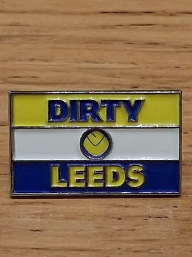 Leeds united dirty pin - leeds,