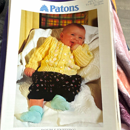 Patons pbn knitting - c,