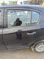 06-14 VAUXHALL CORSA D 5-DOOR