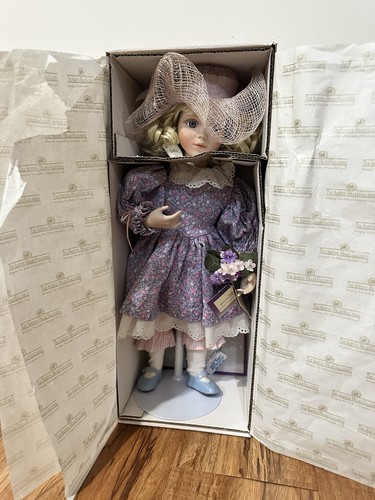 Ashton drake porcelain doll - ashton,