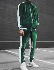 Velvet Sports Outfit Autumn