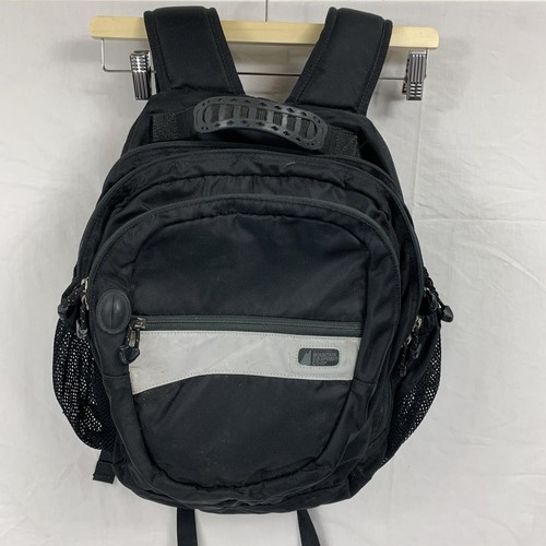 Vtg mountain equipment coop - mountain,