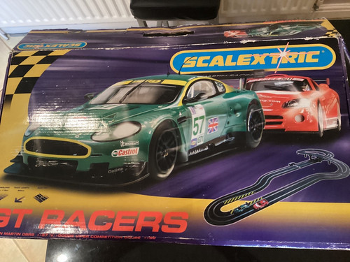 Scalextric racers set - racers,