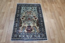 FINE HANDMADE PERSIAN RUG WITH A VERY PLEASING FLORAL VASE DESIGN 120 X 80 CM 