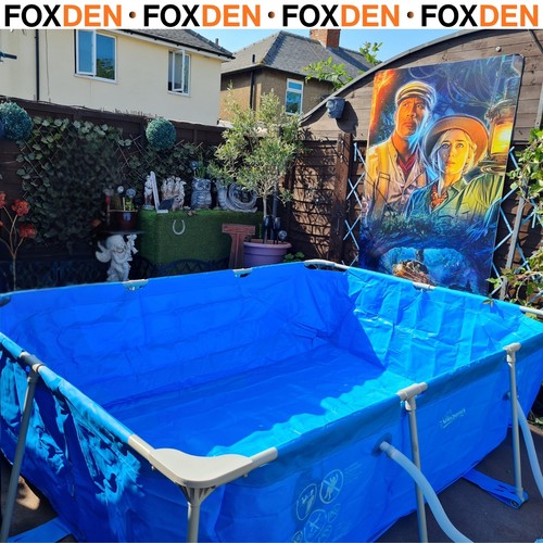 Steel frame swimming pool - pool, with