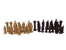 Roman Empire Themed Resin Chess Set Detailed Figures Pre Owned Colectable 