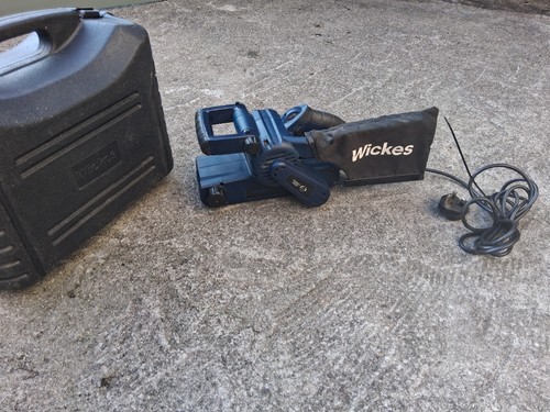 Wickes belt sander wpbs800 - wickes,