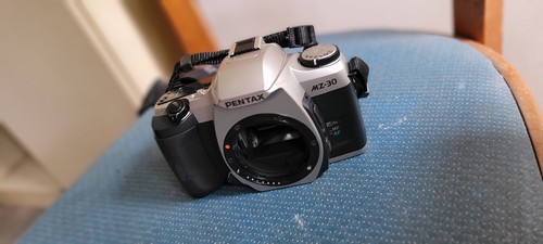 Pentax camera x lenses - 3,