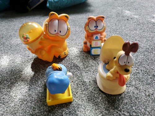 Vintage garfield toys - x,