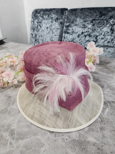 Lady hat for - lady's,
