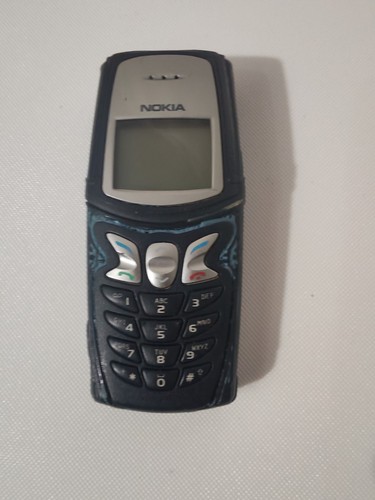 Vintage nokia 5210 mobile - vintage,