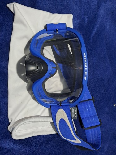 Oakley frame goggles - o, moto