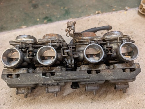 Honda cbx550f carbs - cbx550f,