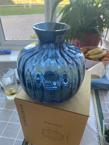 New casamotion vases hand - casamotion,