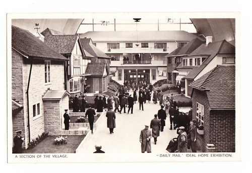 Real photo postcard daily - photo,