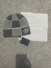Louis Vuitton Men's LV