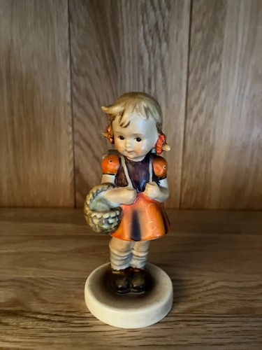 Goebel hummel figure - i,