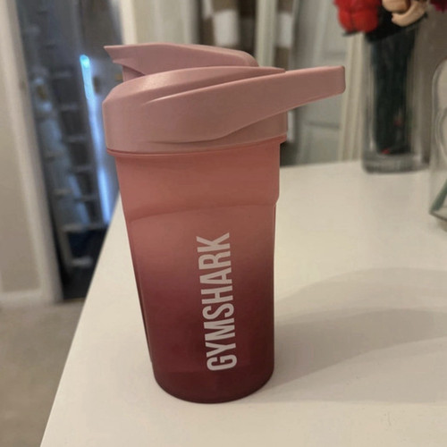 Gymshark pink plastic - plastic, reusable