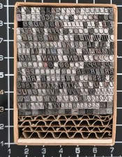 10pt univers italic - univers, caps