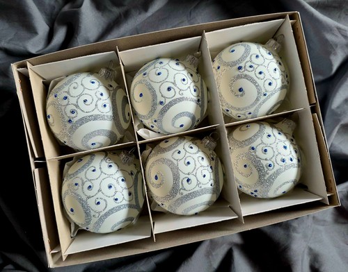 Hand painted glass baubles set - baubles,
