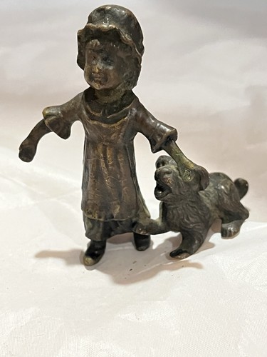 Bronze figurine little girl - figurine,