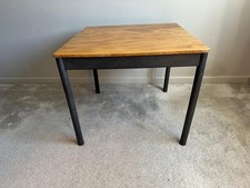 Pine Table 84x84cm / 70cm High