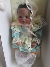 ASHTON DRAKE Y BELLO DANIELLE