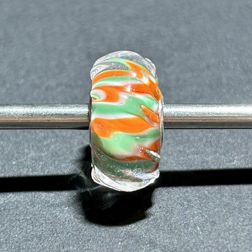 Authentic trollbeads unique