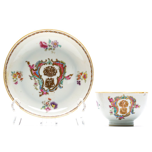 Chinese porcelain armorial cup - armorial,