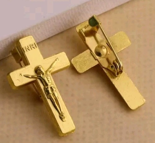 Crucifix cross pin - pin, lapel