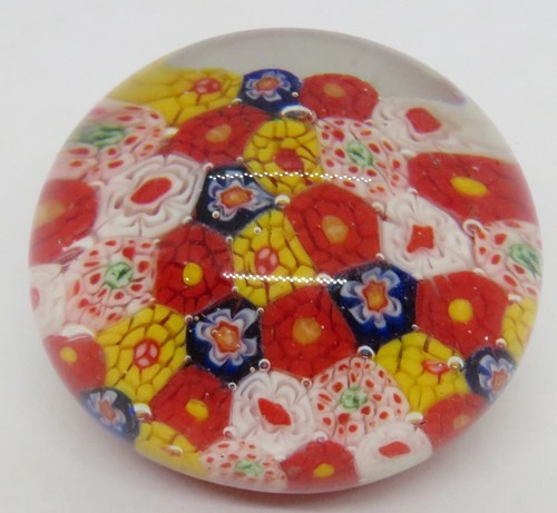 Red white glass - red,