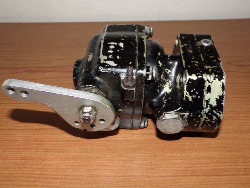 Hartzell propeller governor - propeller,