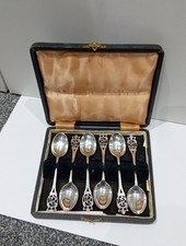 CB&S CORONATION 1953 COMMERATIVE SOLID SILVER TEASPOONS IN BOX-QUEENS HEAD MARK