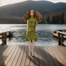 Robert Tonner 16" Vinyl Tyler Wentworth Doll 1999 in Green Pattern Outfit