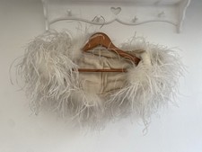 White Feather Collar /