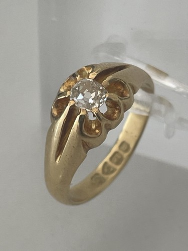 18ct yellow gold solitaire - gold,