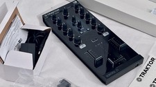 Native Instruments Traktor Kontrol Z1 Digital Mixer 2-Channel
