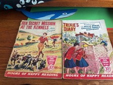 schoolgirls own library Pair