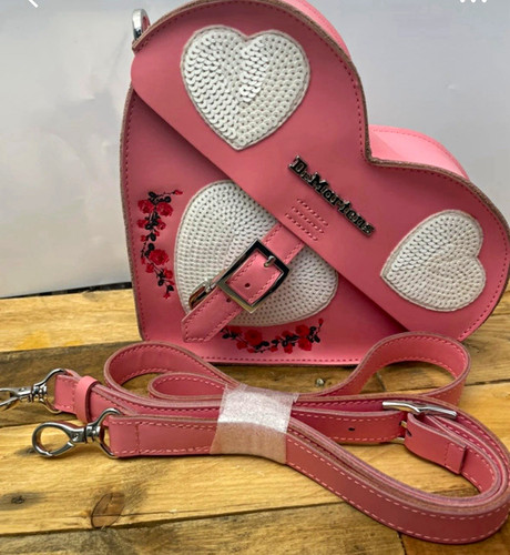 Martens pink heart - martens,