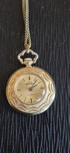 Vintage gold tone - vintage, buler
