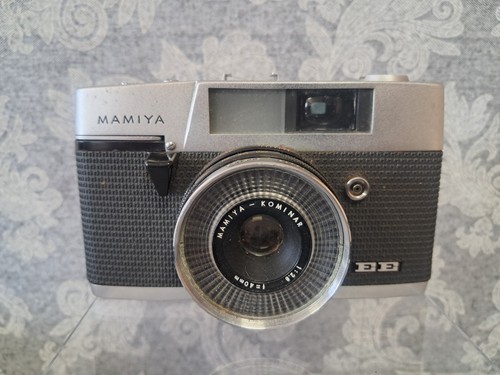 Mamiya 35mm vintage film - ee,