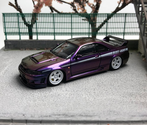 Jdm purple skyline - 1:64,