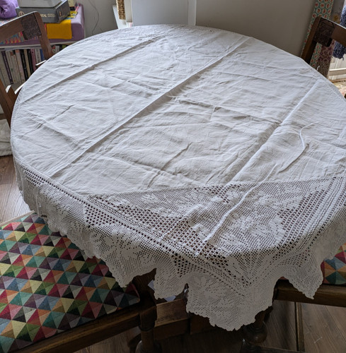 White vintage embroidered - white,