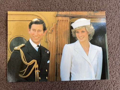 Royal family prince charles - family,