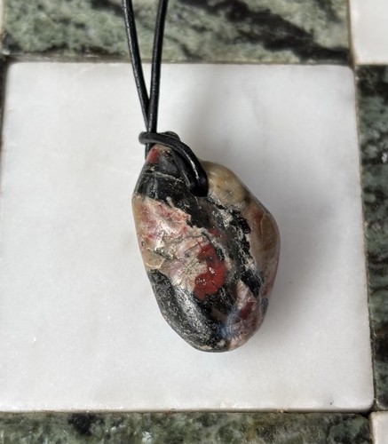Cornish serpentine pendant - serpentine,