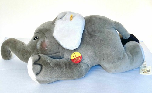 Large steiff trotty elephant - large,