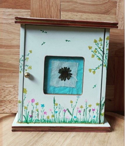 Wooden key cabinet hand - wooden,