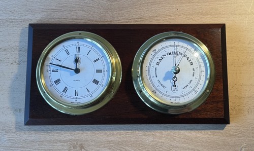 Vintage wall weather station - wall,
