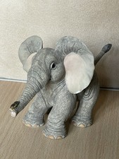 🌟 1999 Tuskers Elephant -