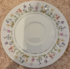 Crown Ming Fine China Susan Floral Design Saucer.
